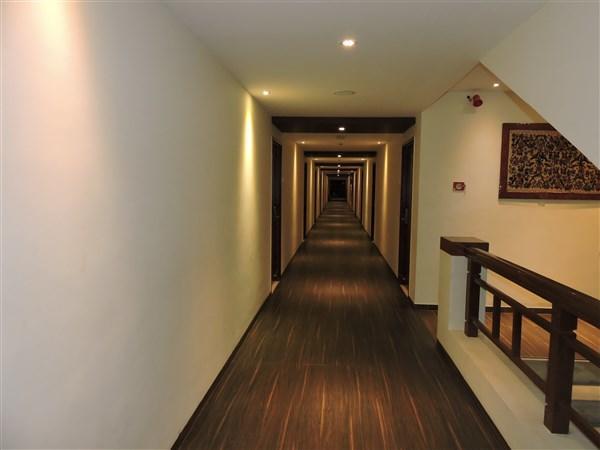 Gayathri Hotels Tiruppur Exterior foto