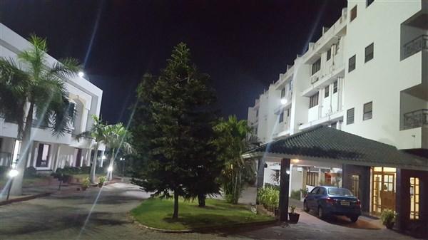 Gayathri Hotels Tiruppur Exterior foto
